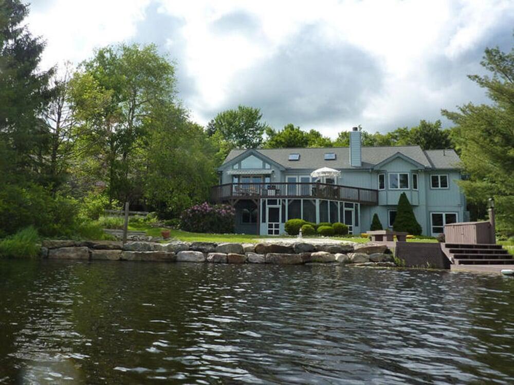 Grand Slam House Grand Slam House